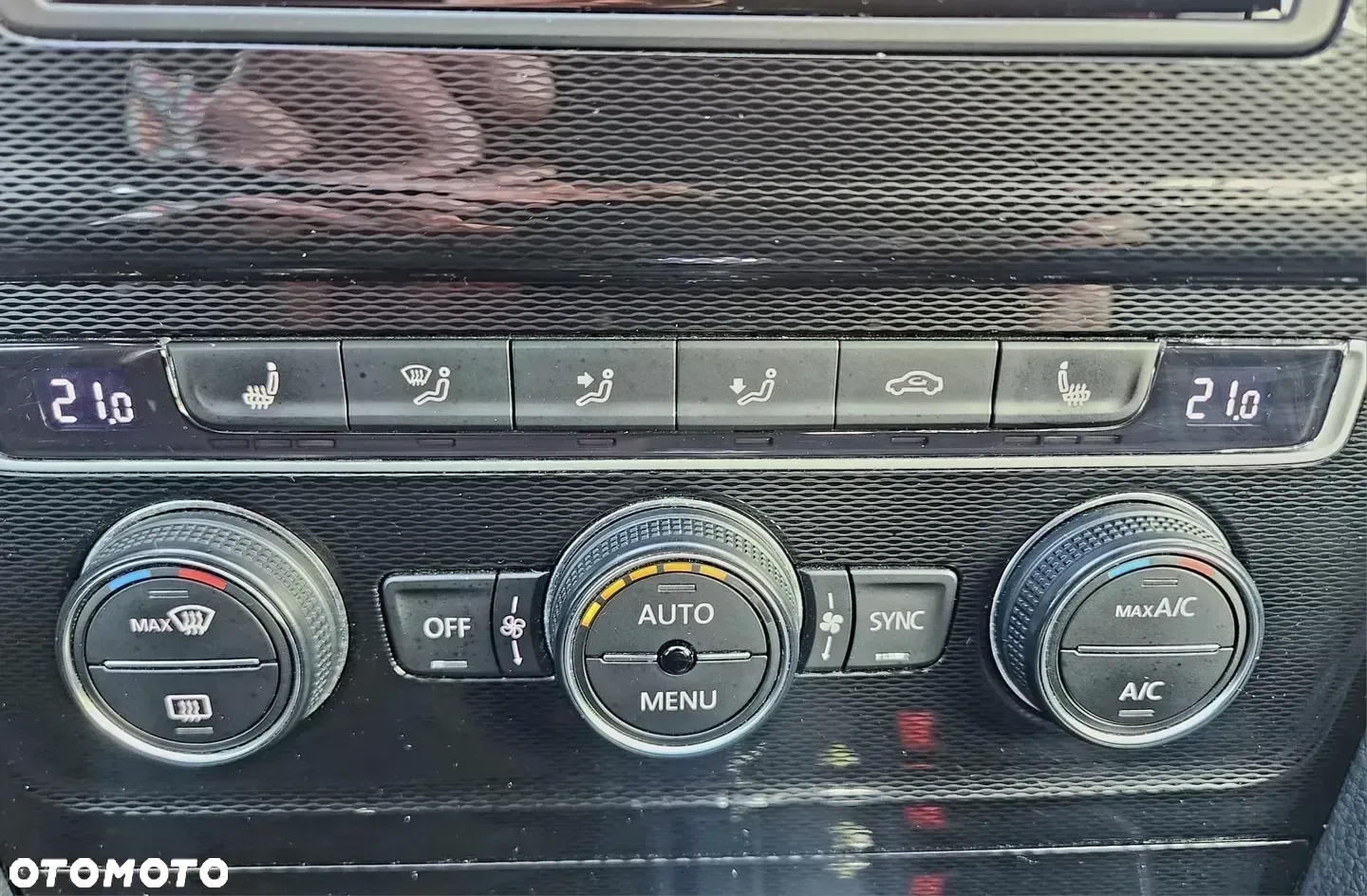 Volkswagen Golf 1.5 eHybrid OPF DSG Style - 26