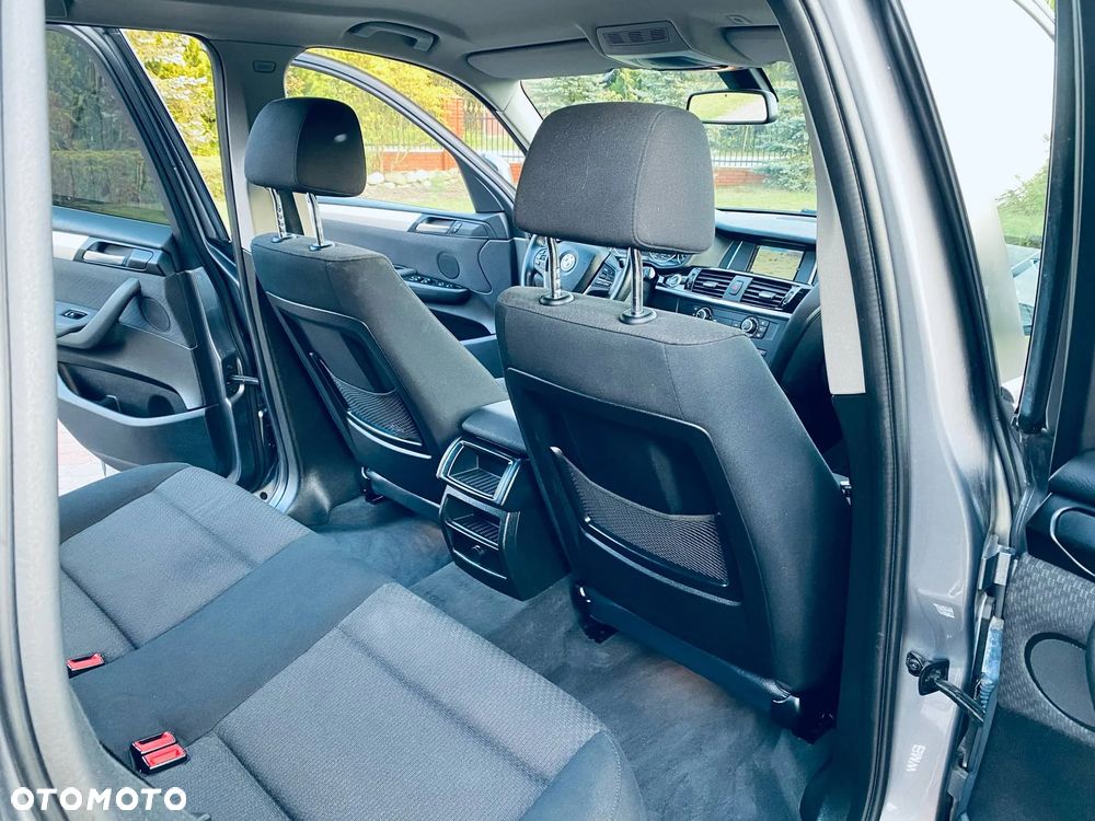 BMW X3 sDrive20i - 2