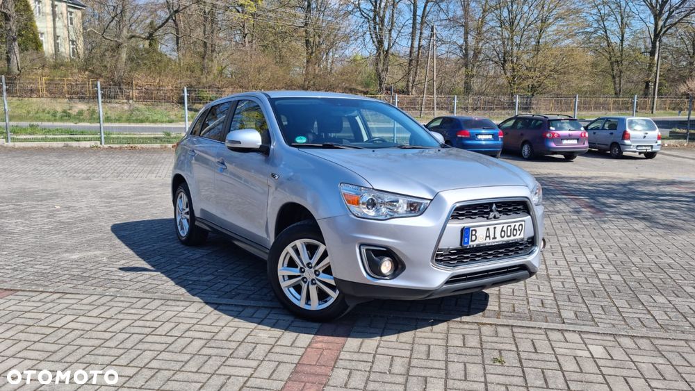 Mitsubishi ASX 1.6 Invite Navi - 1