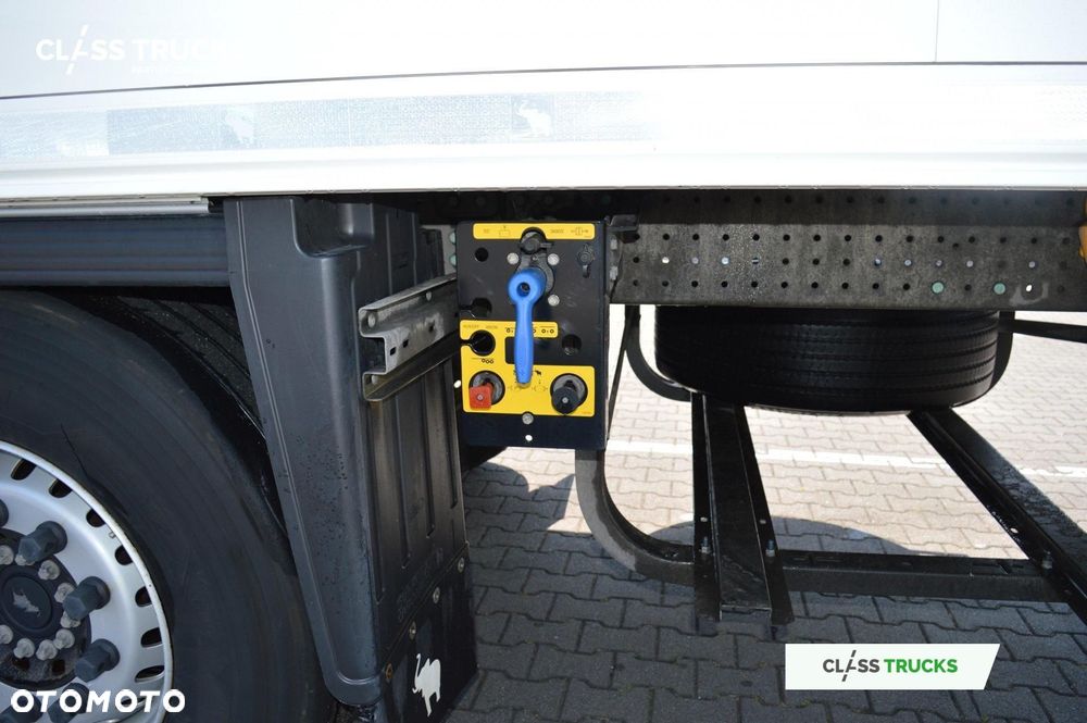 Schmitz Cargobull SKO Double Deck FP 60 ThermoKing SLXi 300 - 13