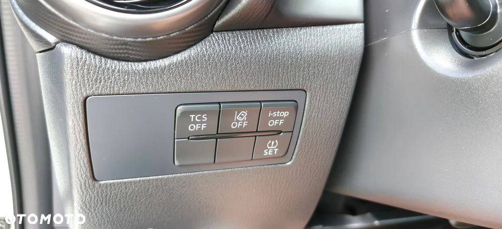Mazda CX-3 SKYACTIV-G 121 FWD ADVANTAGE - 24