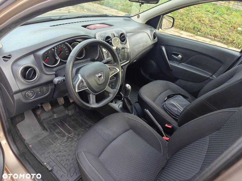 Dacia Logan 1.0 SCe Laureate - 4