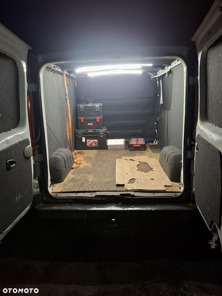 Renault Trafic - 7
