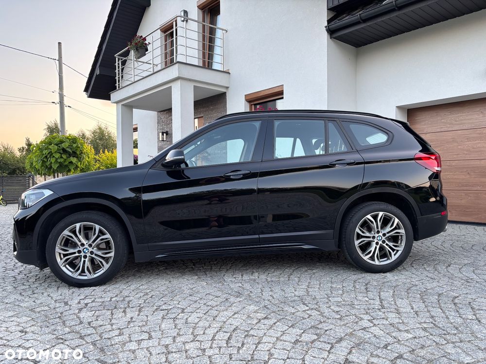 BMW X1 sDrive18d Sport Line - 11