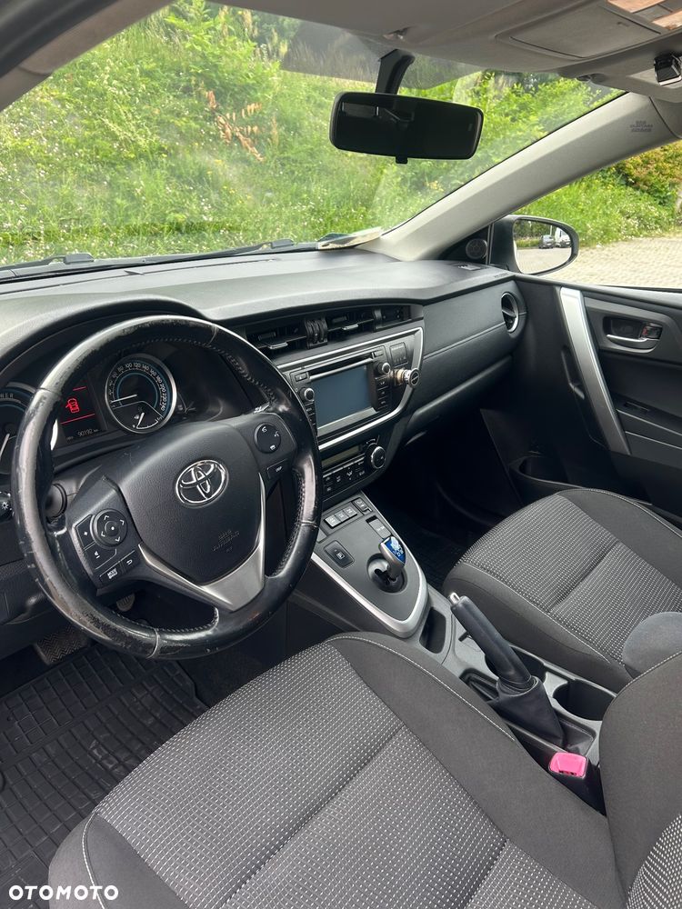 Toyota Auris - 15