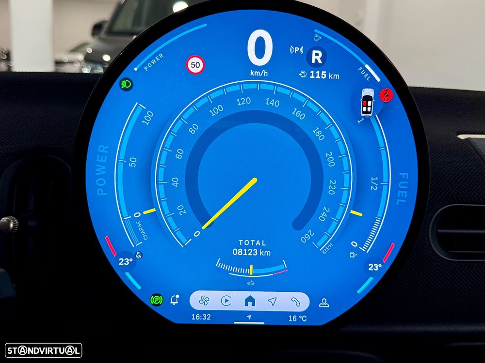 MINI Cabrio Cooper C Favoured S - 19