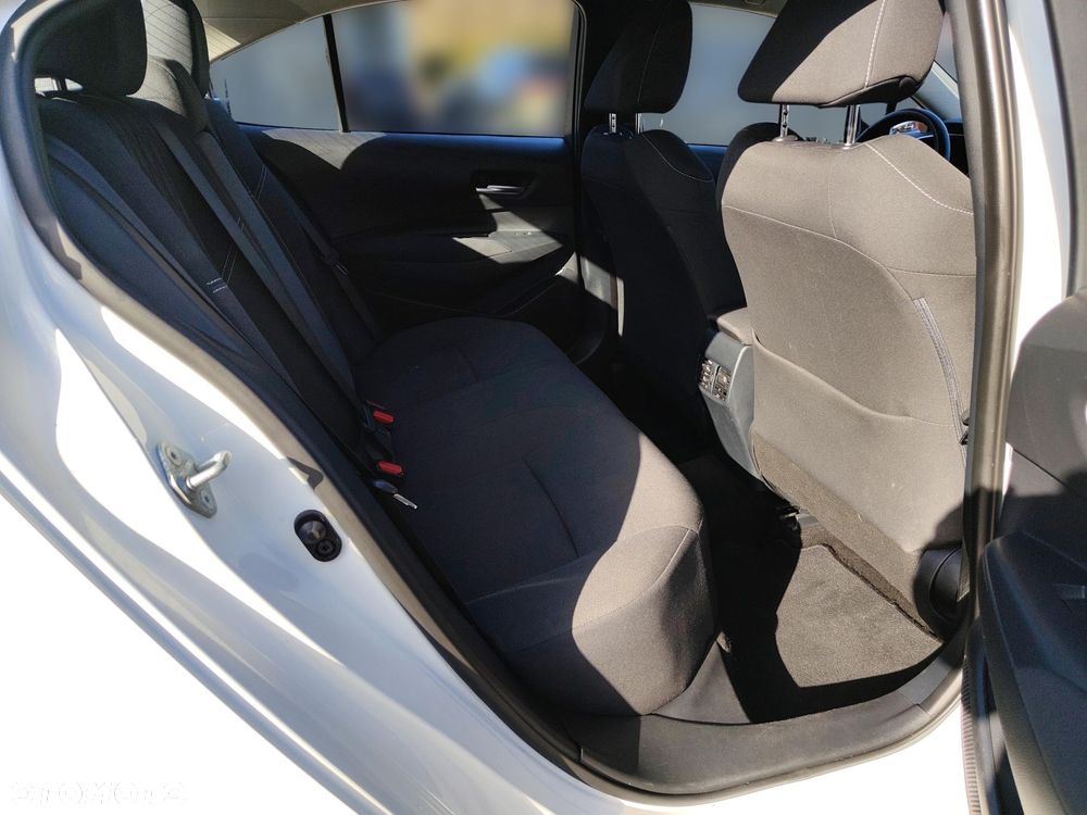 Toyota Corolla 1.6 Comfort - 11