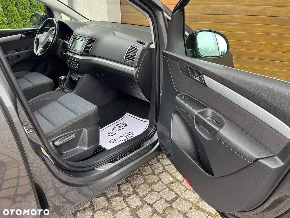 Volkswagen Sharan - 17