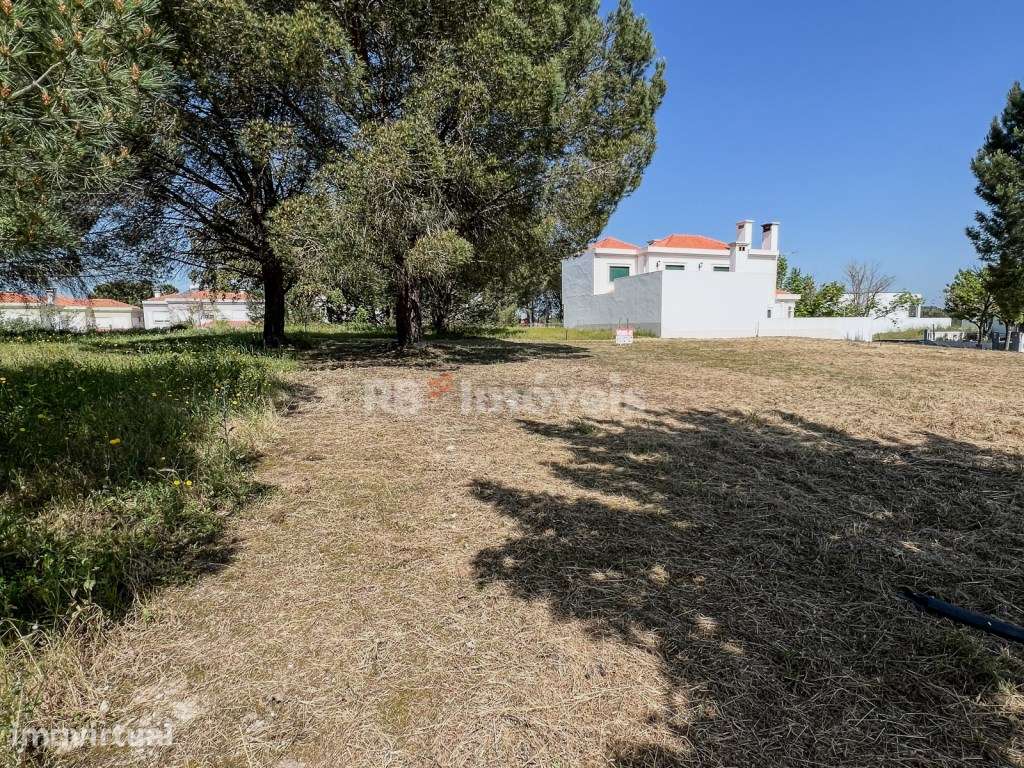Lote de Terreno p/ Construção de Moradia, na Urbanização Casal Vidi... - Grande imagem: 3/15