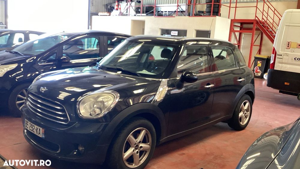 Mini Countryman Cooper D - 1