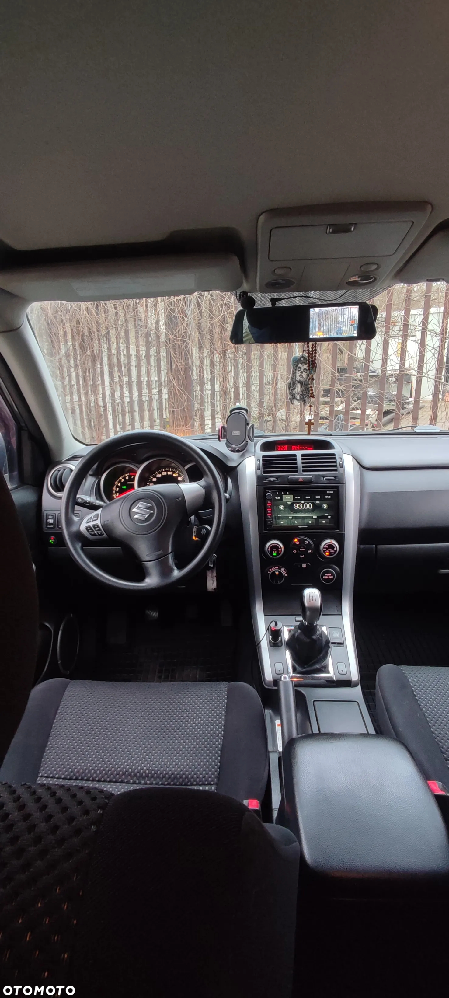 Suzuki Grand Vitara 2.0 - 21