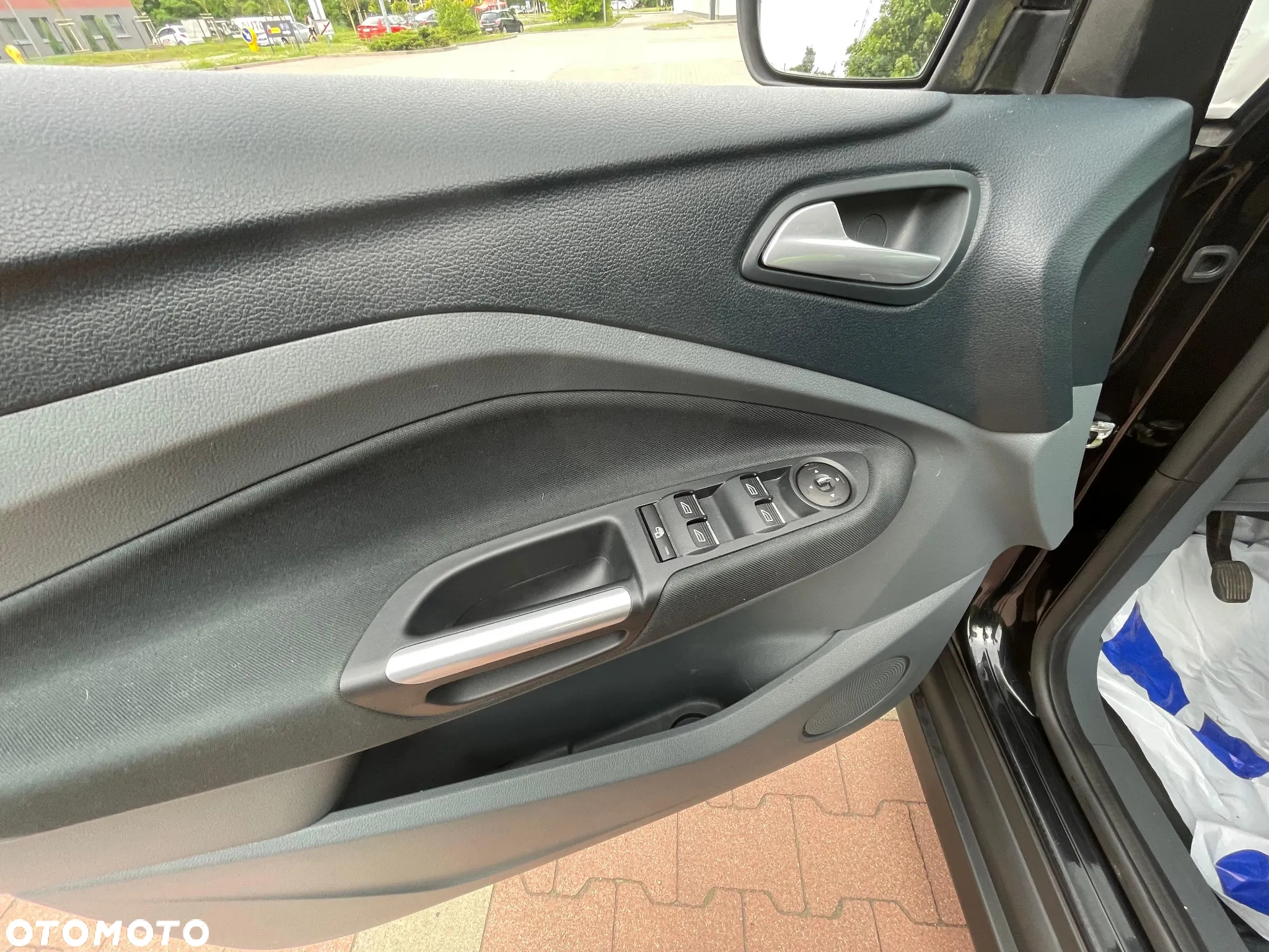 Ford Grand C-MAX 1.6 Ti-VCT Ambiente - 17