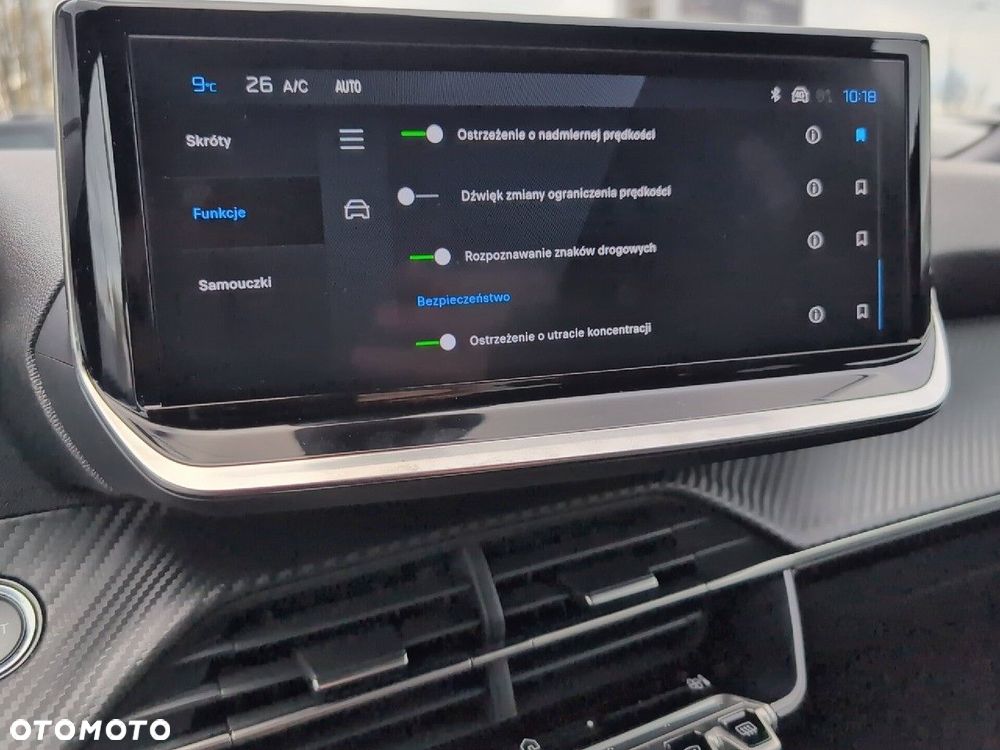 Peugeot 2008 e-2008 Allure - 21