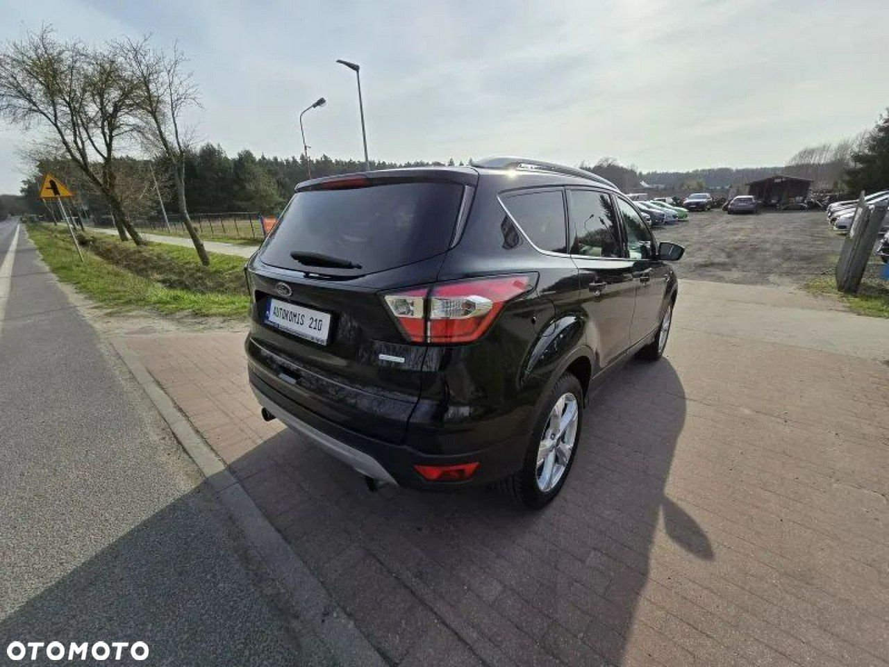 Ford Kuga - 11