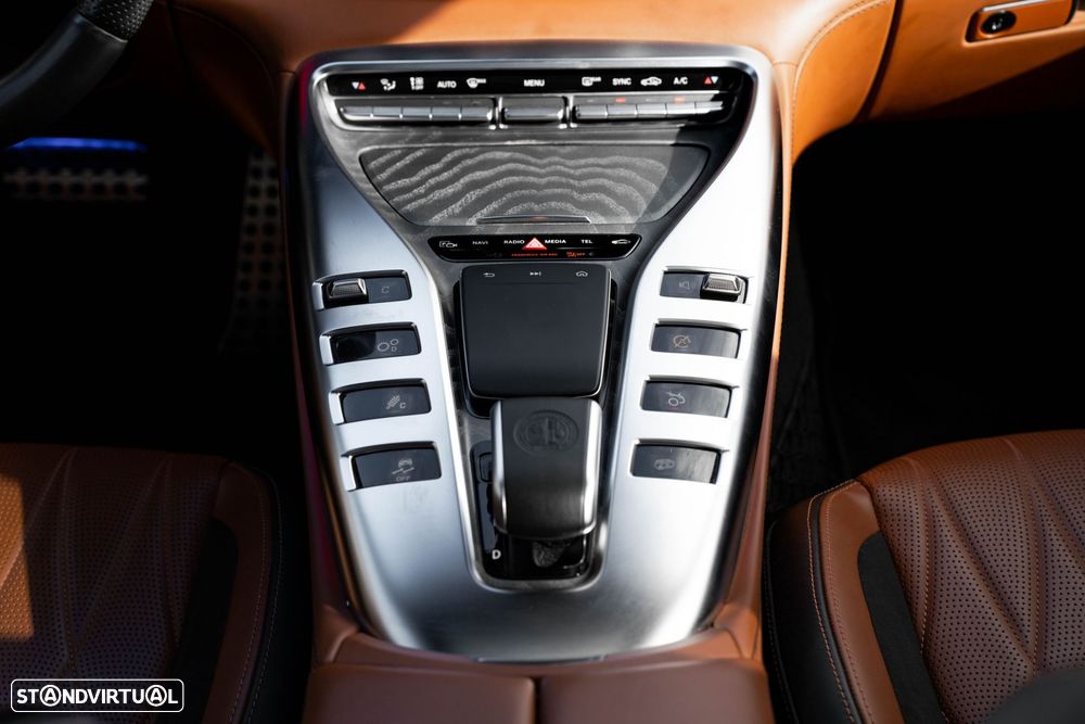 Mercedes-Benz AMG GT - 24