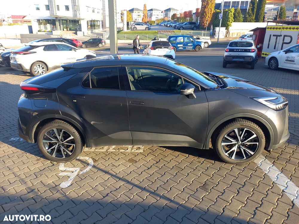 Toyota C-HR 2.0 PHEV 223 CP 4x2 CVT Dynamic - 8