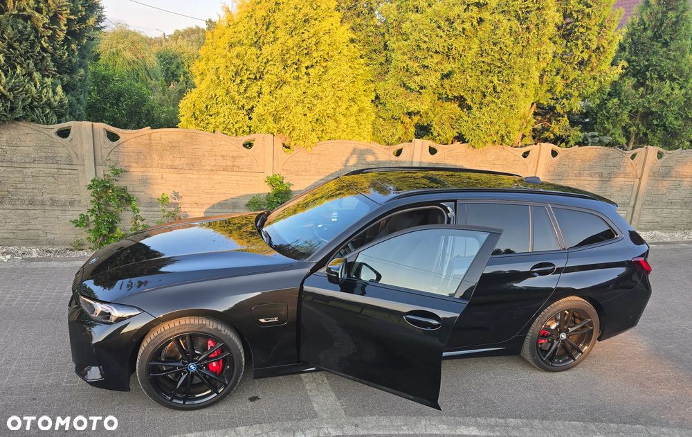 BMW Seria 3 320e M Sport - 9