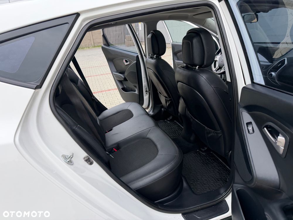 Hyundai ix35 1.6 2WD blue Style - 24
