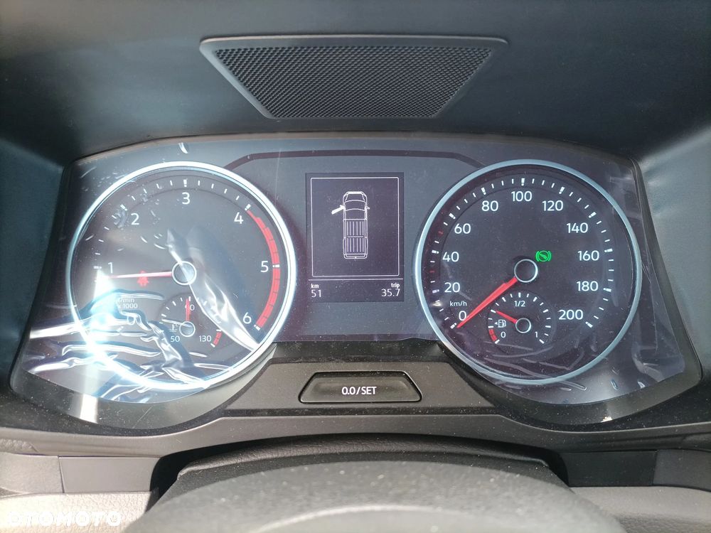 Volkswagen Grand California - 20