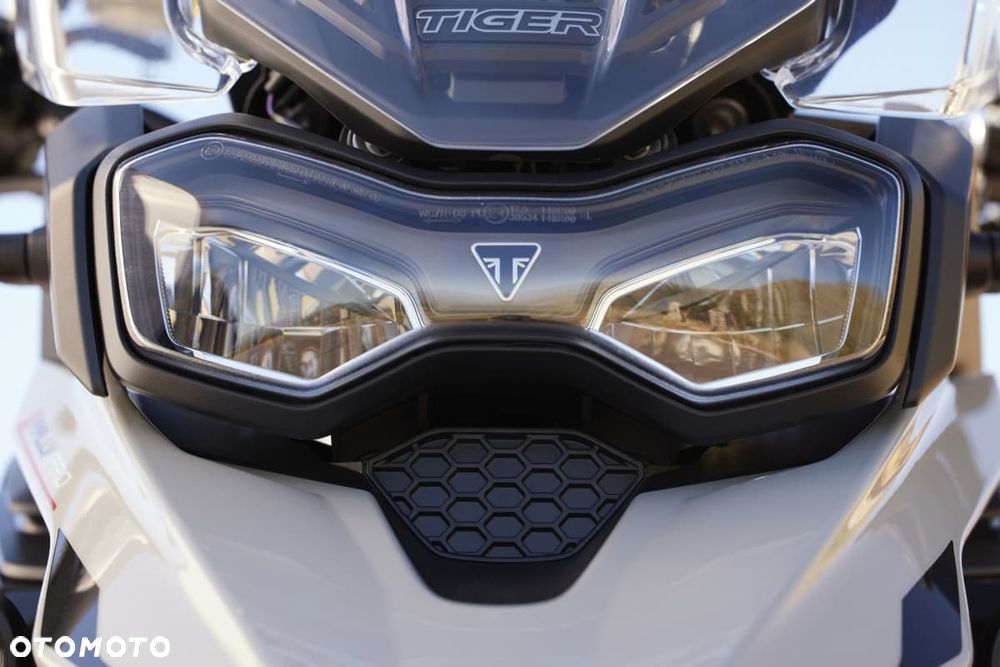 Triumph Tiger - 4