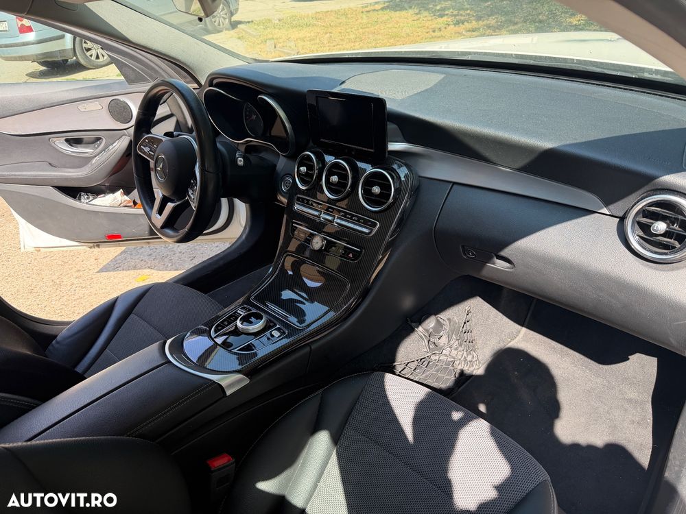 Mercedes-Benz C - 13