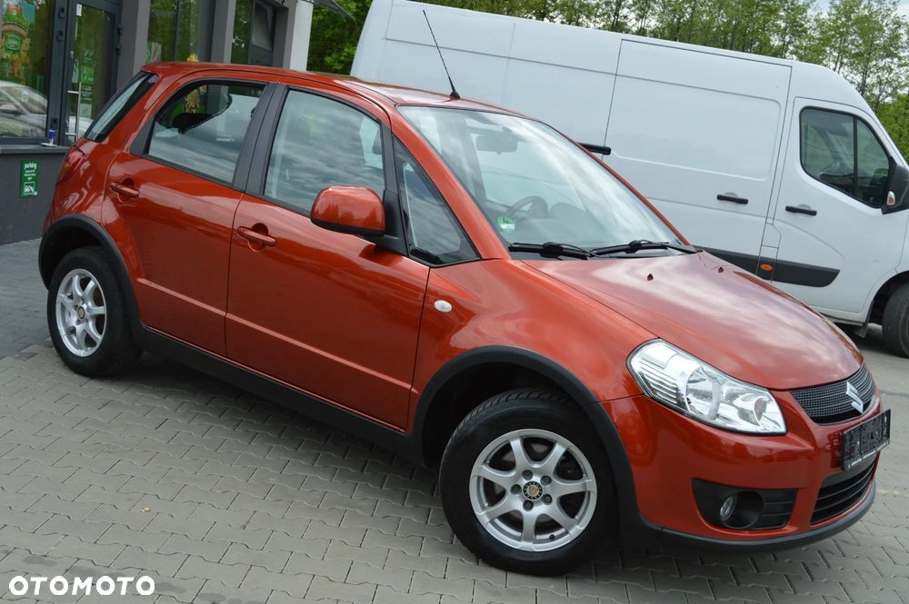 Suzuki SX4 1.5 Streetline 4x2 Classic - 4
