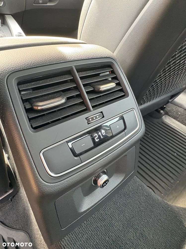 Audi A4 Limousine - 22