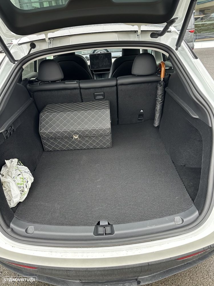 Tesla Model Y Long Range Tração Integral - 9