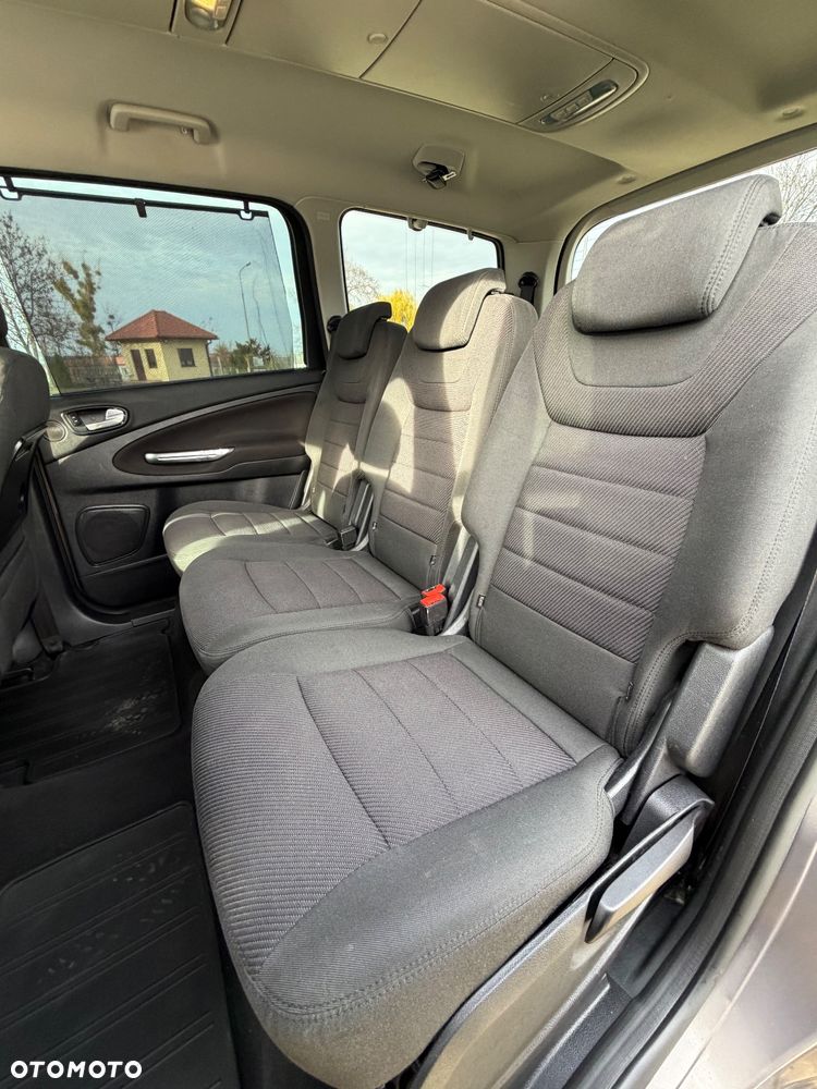 Ford Galaxy 2.0 TDCi Titanium - 27