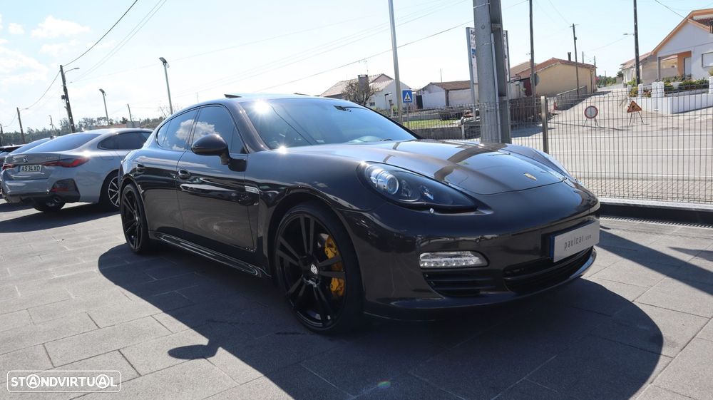 Porsche Panamera Platinum Edition - 8