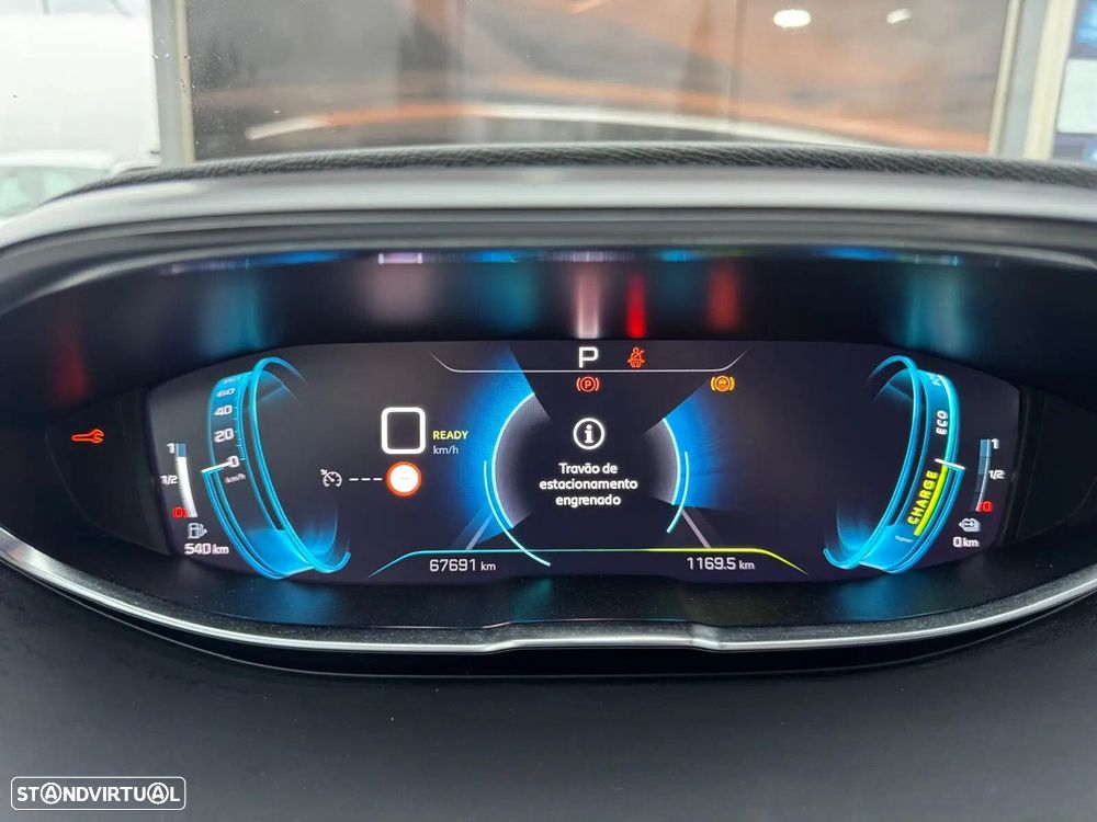 Peugeot 3008 1.6 Hybrid Allure Pack e-EAT8 - 25