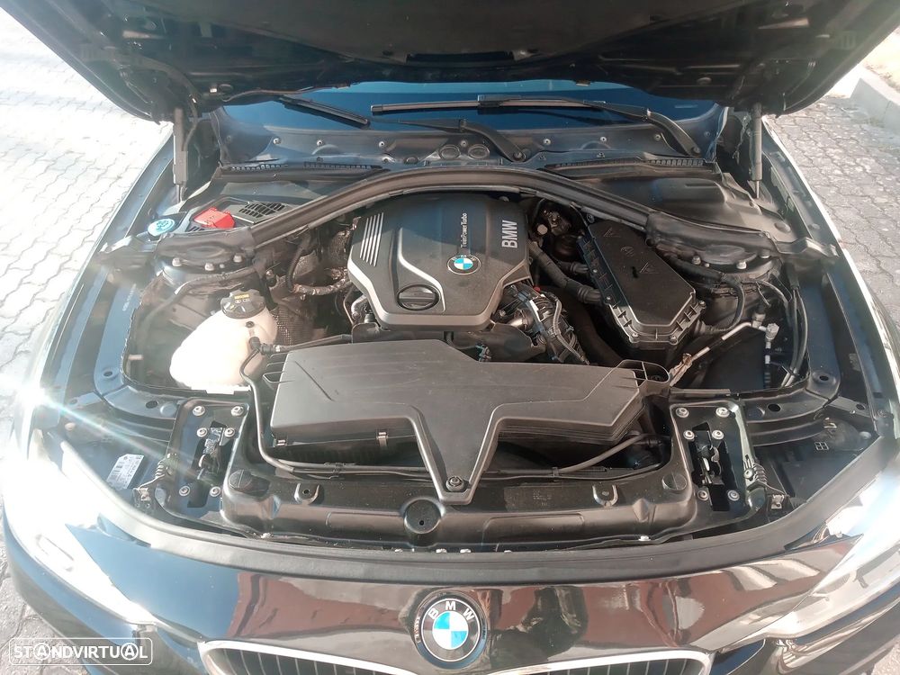 BMW 320 d Touring Advantage Auto - 11