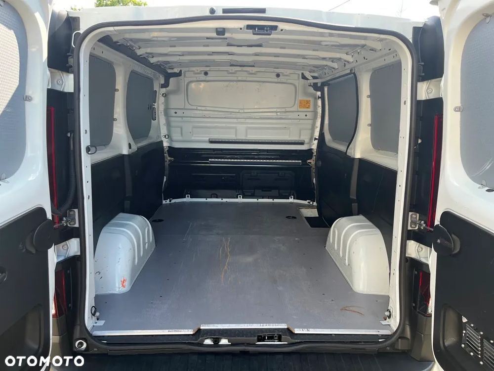 Renault Trafic - 6