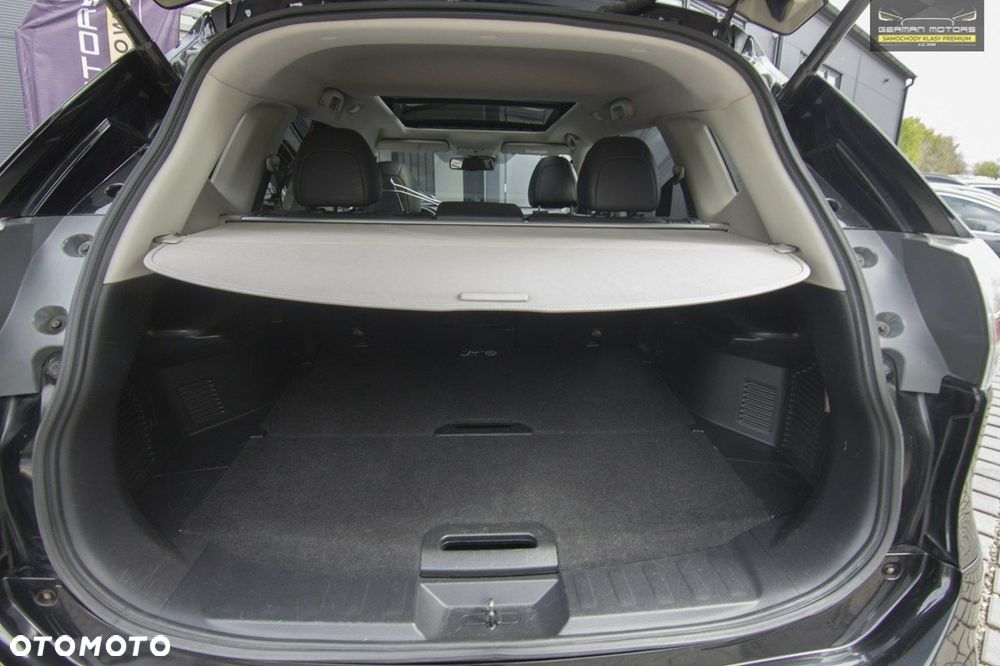 Nissan X-Trail 1.6 DCi Tekna Xtronic 2WD - 23