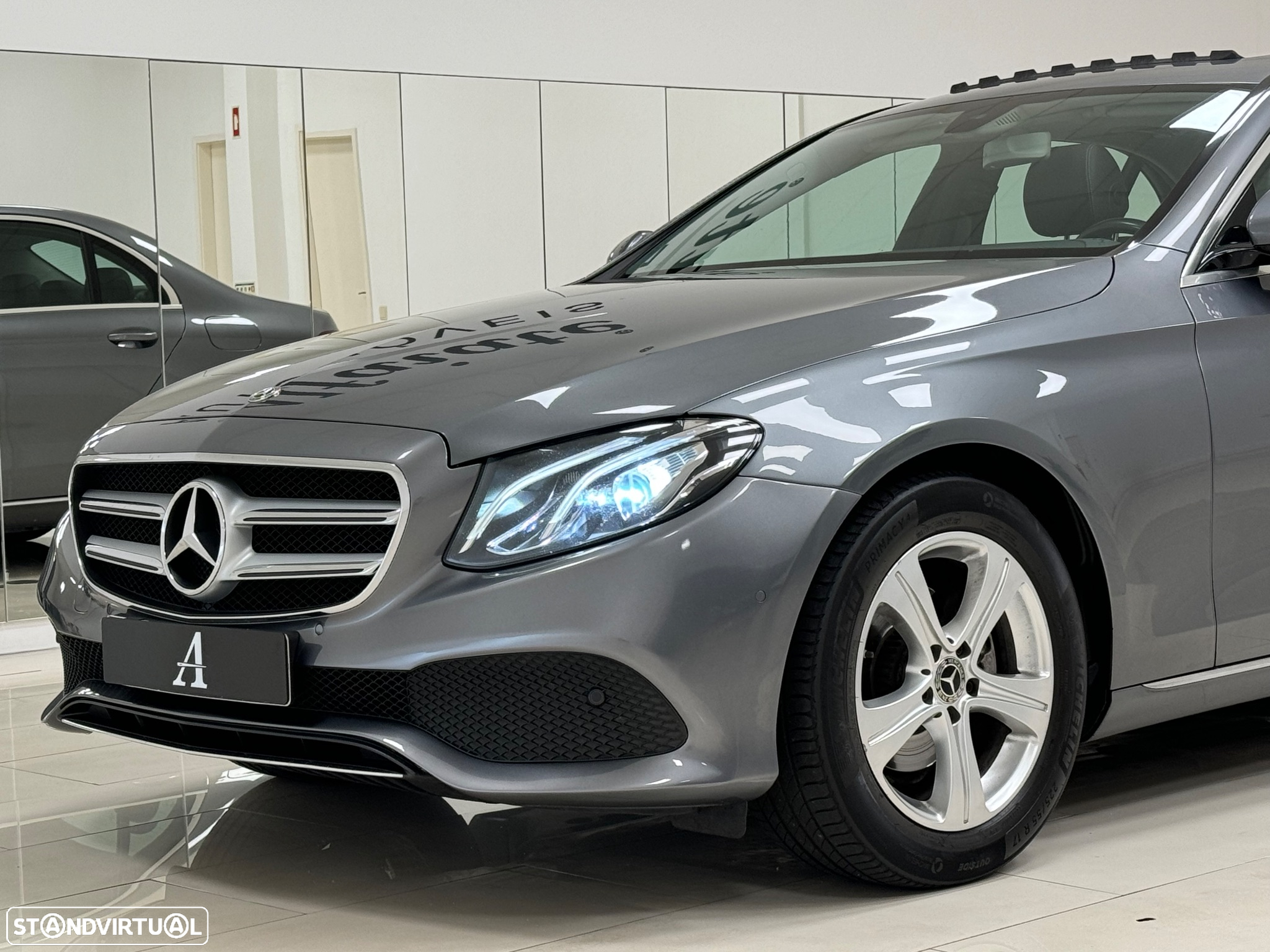Mercedes-Benz E 220 d Exclusive - 6