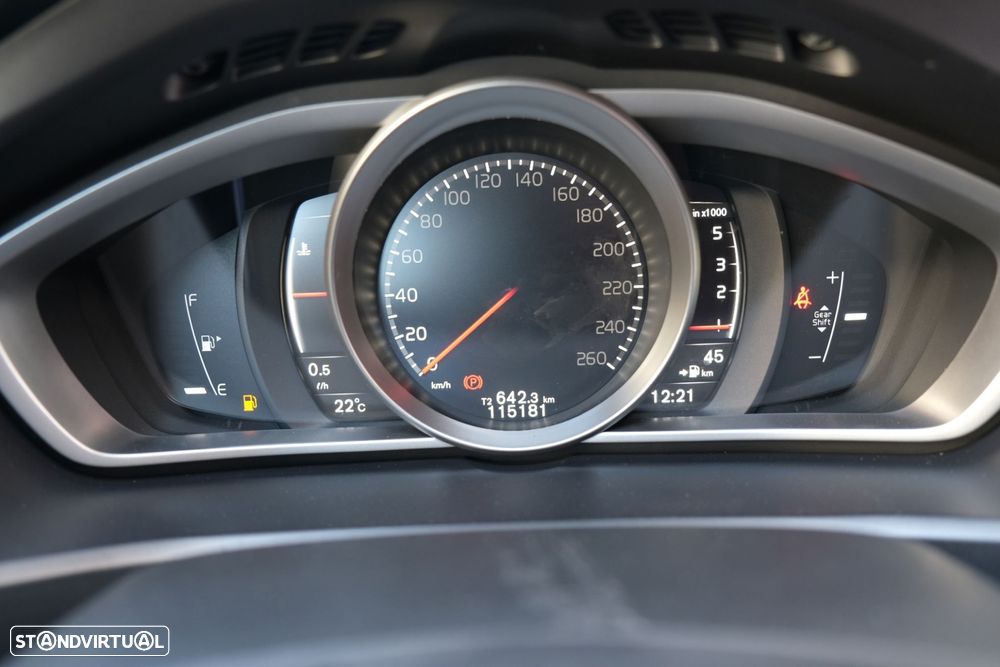 Volvo V40 2.0 D2 Momentum - 22