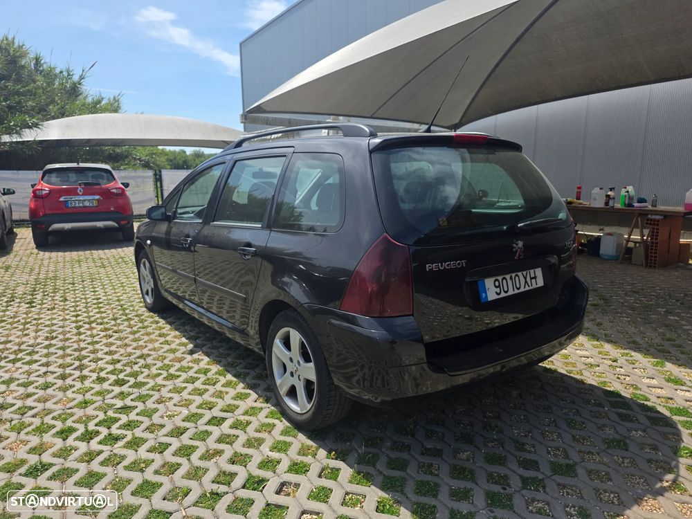 Peugeot 307 SW 1.6 HDi Executive - 8