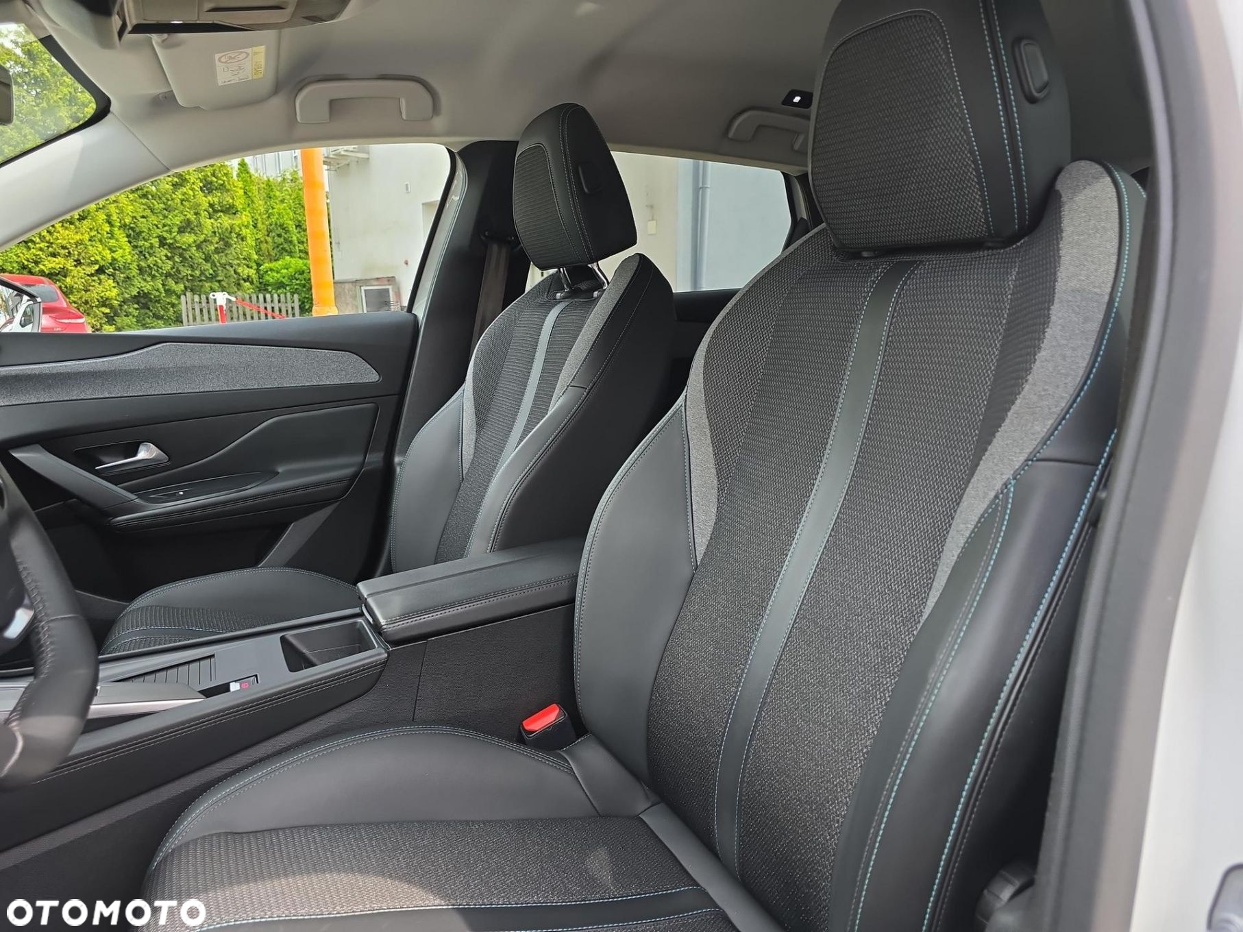 Peugeot 308 - 13