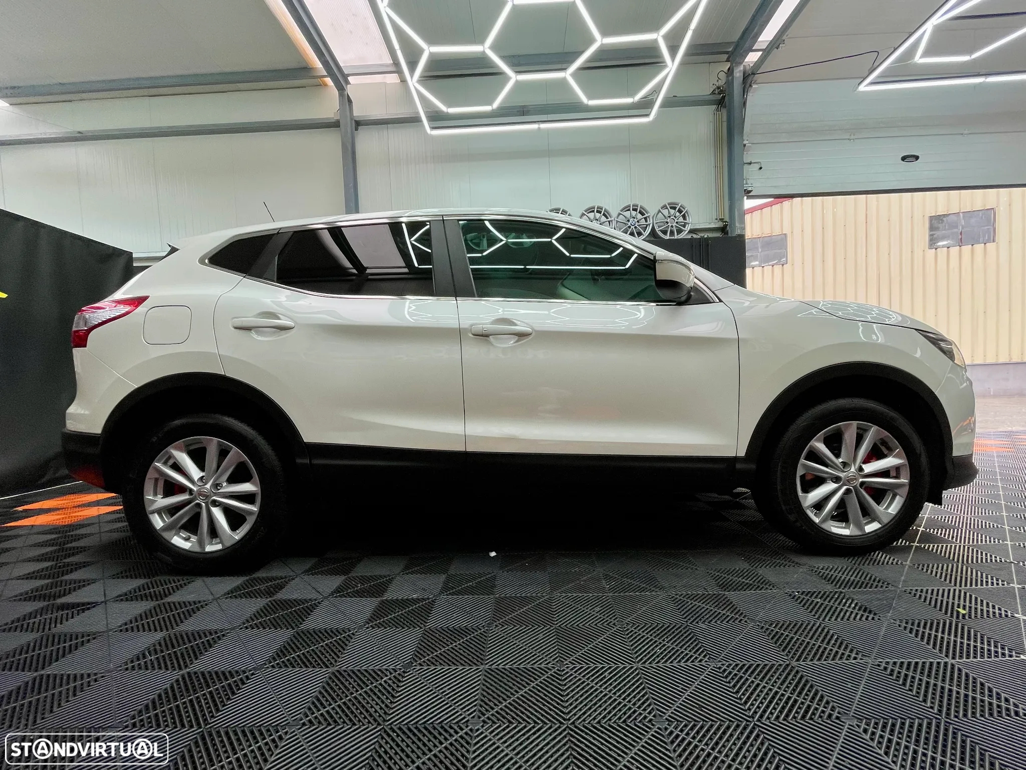 Nissan Qashqai 1.5 dCi Tekna Sport 17 129g - 12