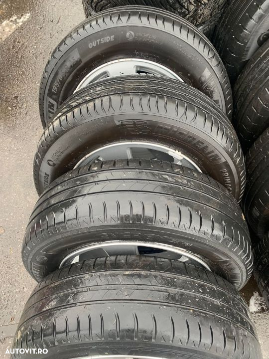 Vand set de jante aliaj cu cauciucuri Volvo V50 195/65/ R15 - 3