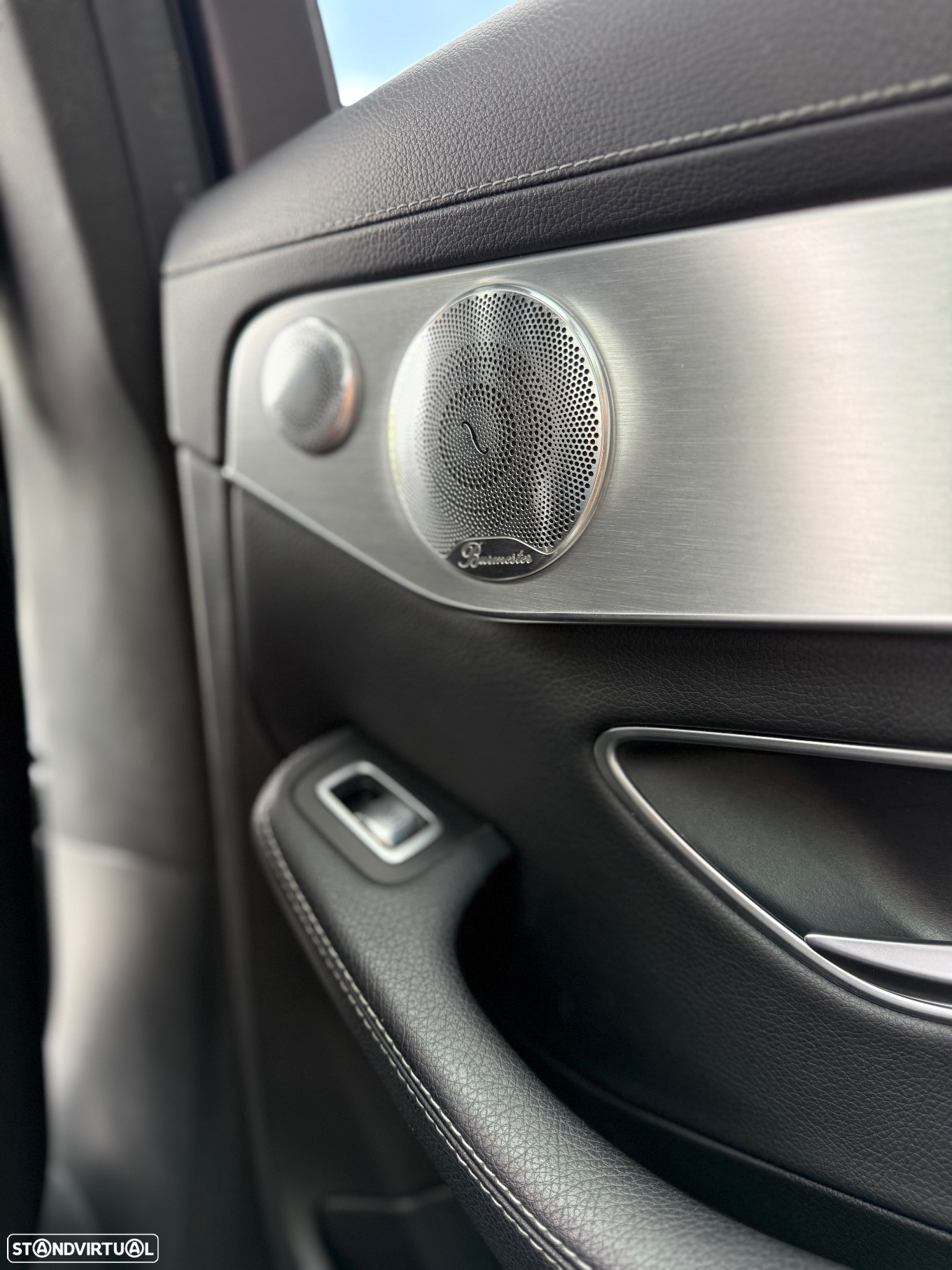 Mercedes-Benz C 300 h AMG Line - 5