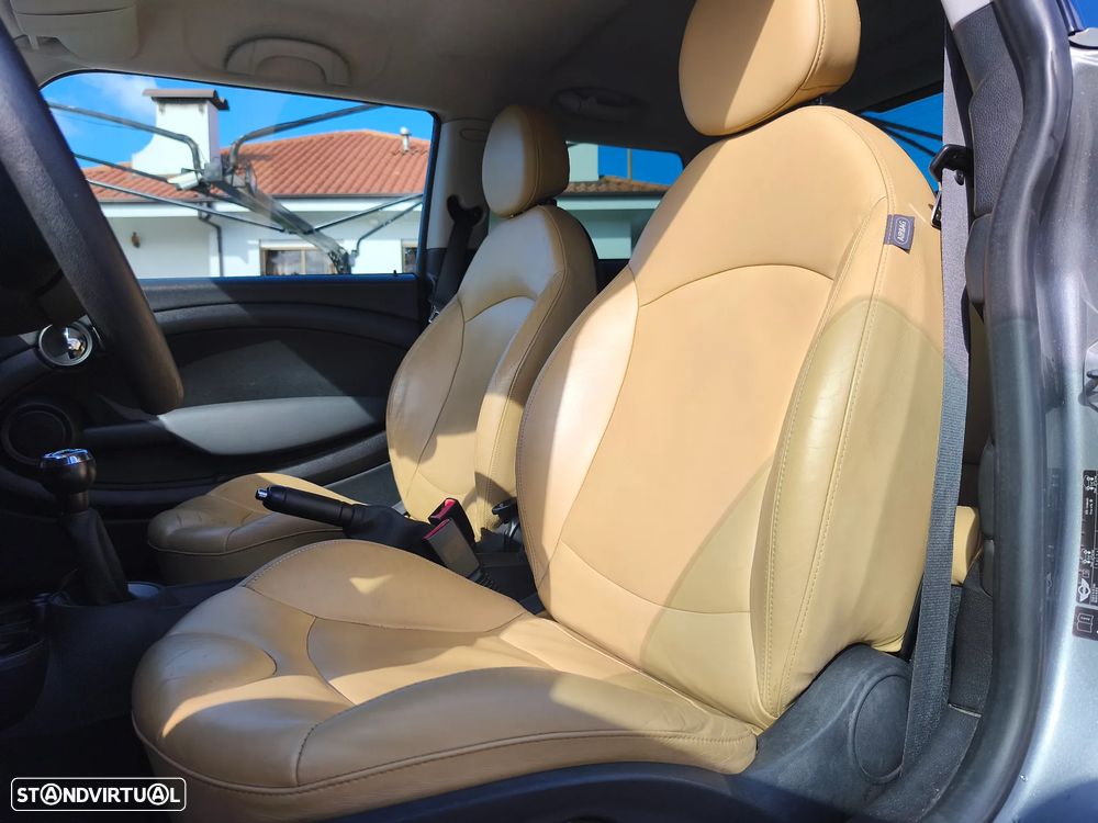 MINI Coupé Cooper - 11