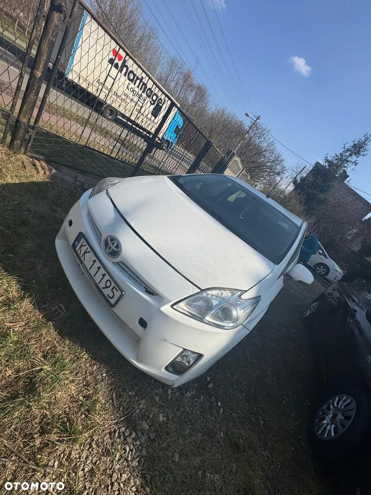 Toyota Prius 1.8 HSD Life - 1