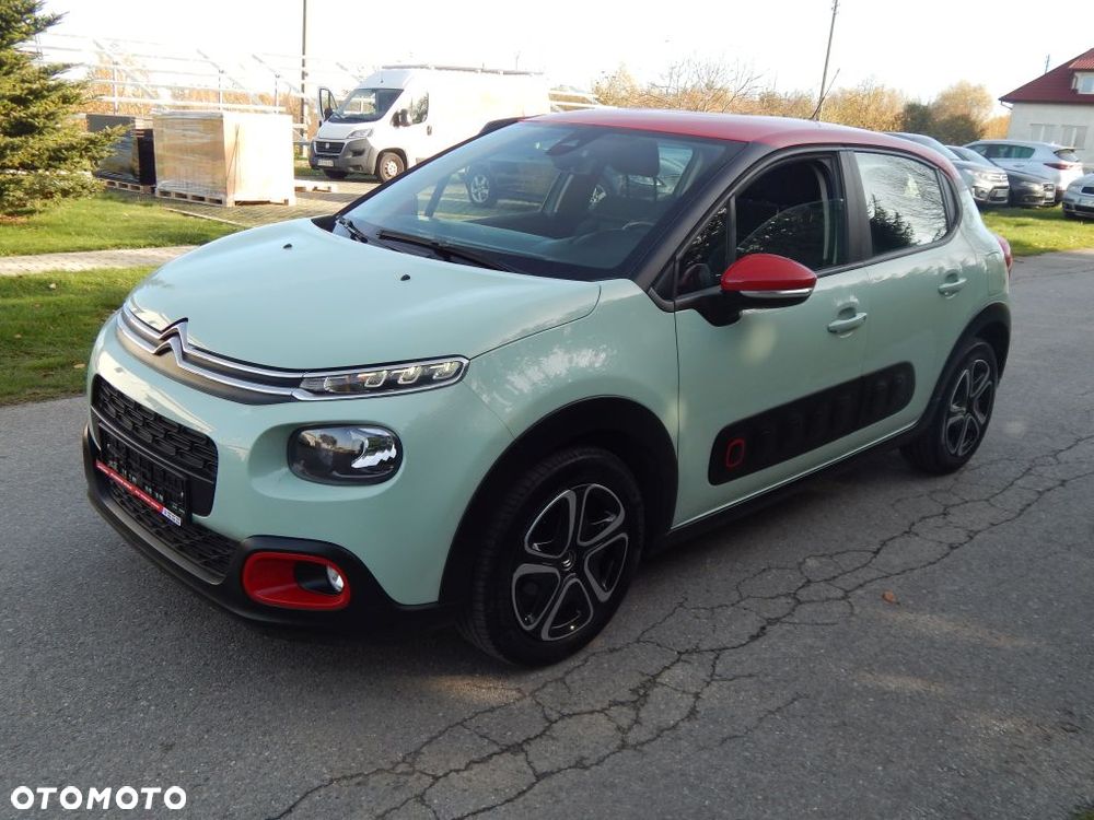 Citroën C3 1.2 PureTech Shine - 1
