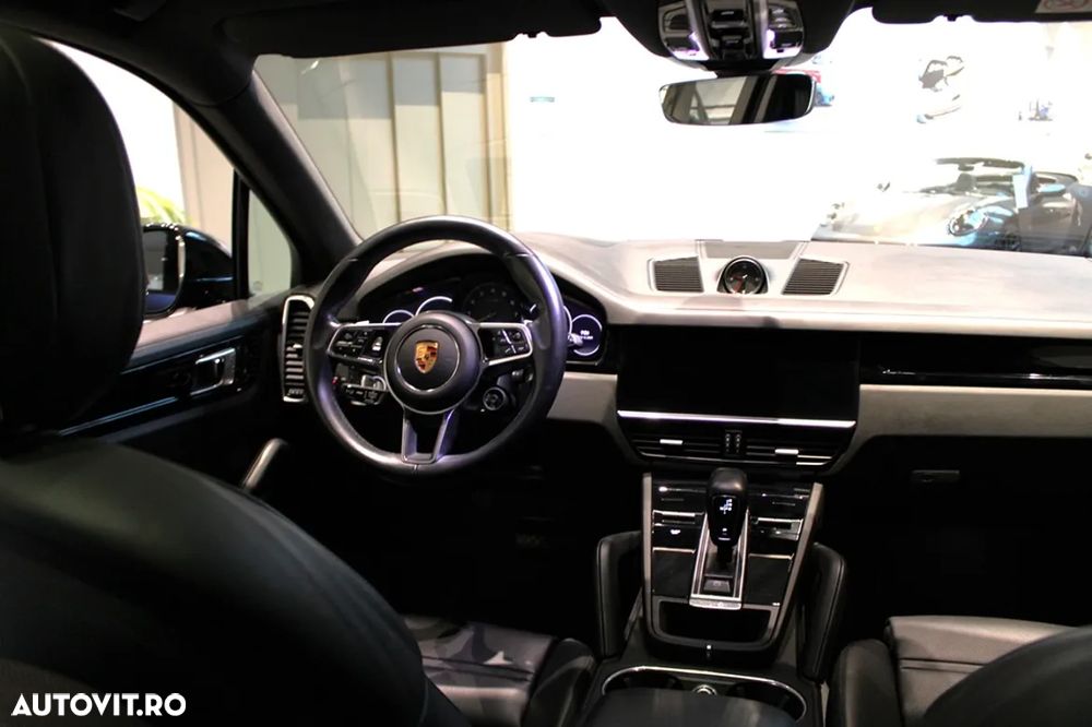 Porsche Cayenne E-Hybrid Tiptronic S - 4