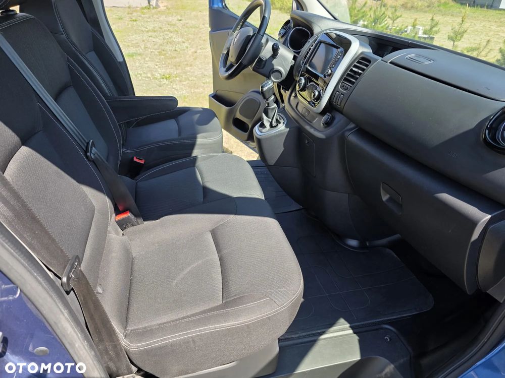 Renault Trafic - 12