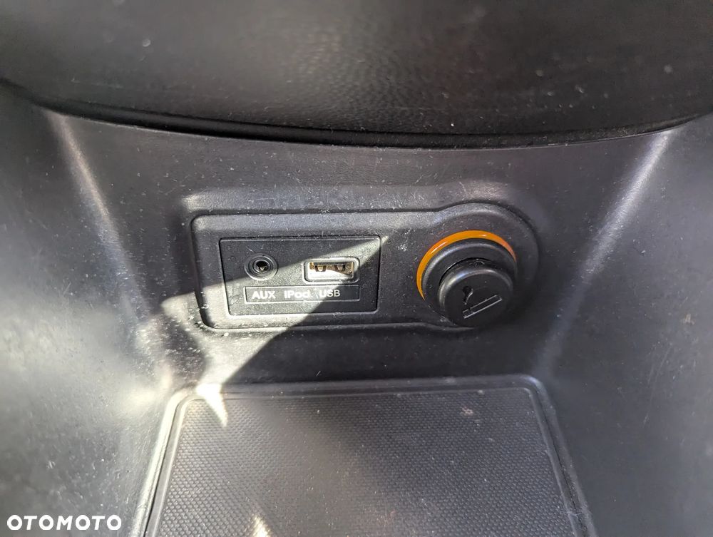 Kia Venga 1.4 CVVT Dream Team Edition - 14