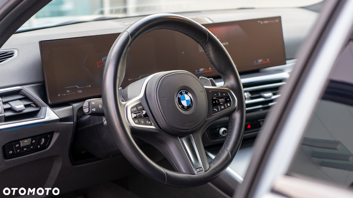 BMW Seria 3 318d M Sport - 16
