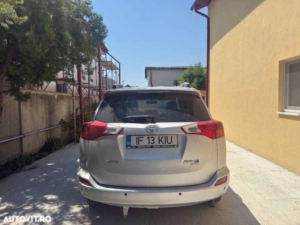Toyota RAV4 2.2 D-4CAT 4WD Aut Luxury - 10