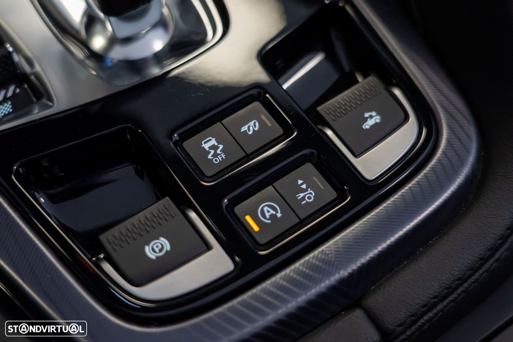 Jaguar F-Type 2.0 i4 R-Dynamic - 21